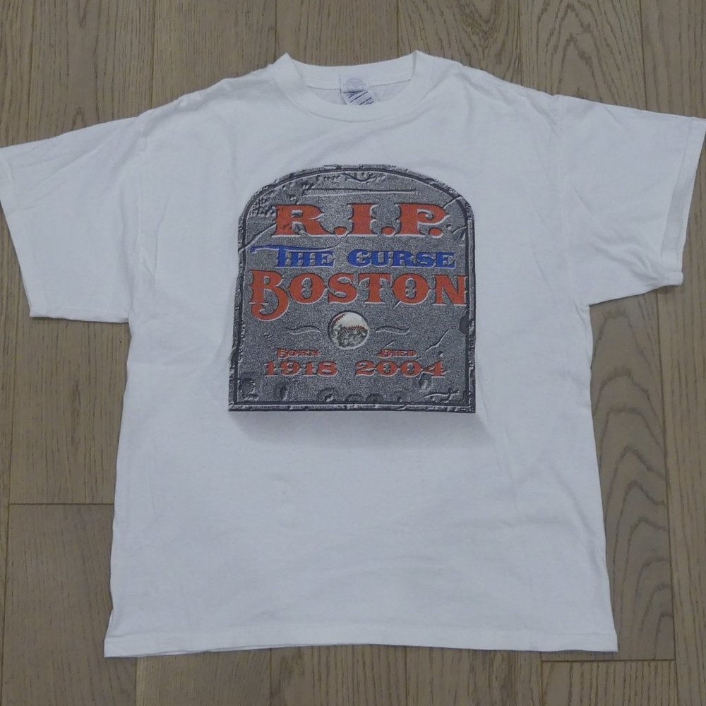 RIP The Curse Boston Red Sox MLB Vintage 2004 Delta Pro Weight T-Shirt Y2K